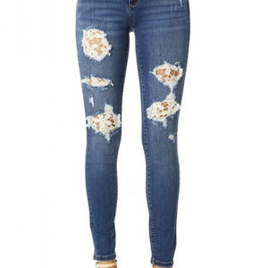 Lace Patch Skinny Jeans